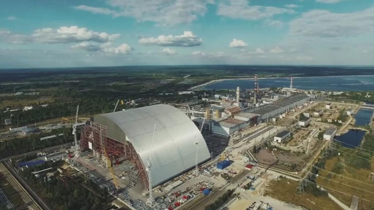 Una bóveda gigante de acero cubrirá el reactor de Chernóbil