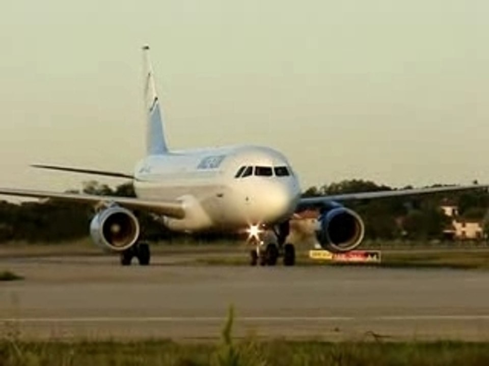 A320 AA