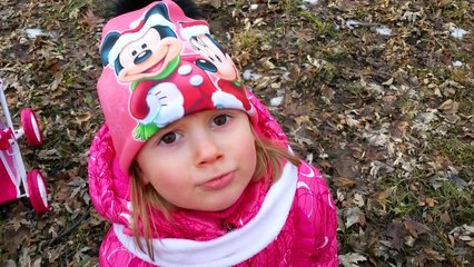 #Gummy Bear Мишка #Гумибер Прогулка в парке коляска #Маша и Медведь
