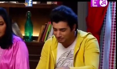 Kasam Tere Pyaar Ki U me aur Tv 15th November 2016