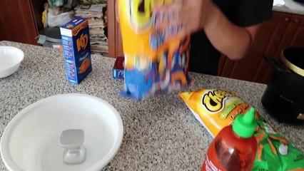 BURGER KING MAC N  CHEETOS TASTE TEST!!