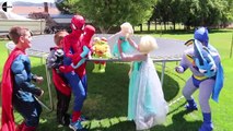 Spiderman & Elsa surprise pool date w/ Anna spidergirl, elsa baby, snow white, maleficent Comic
