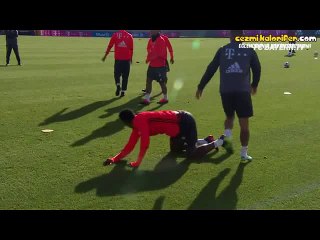 Türkçe Küfür Eden Bayern Munich'li  Oyuncular