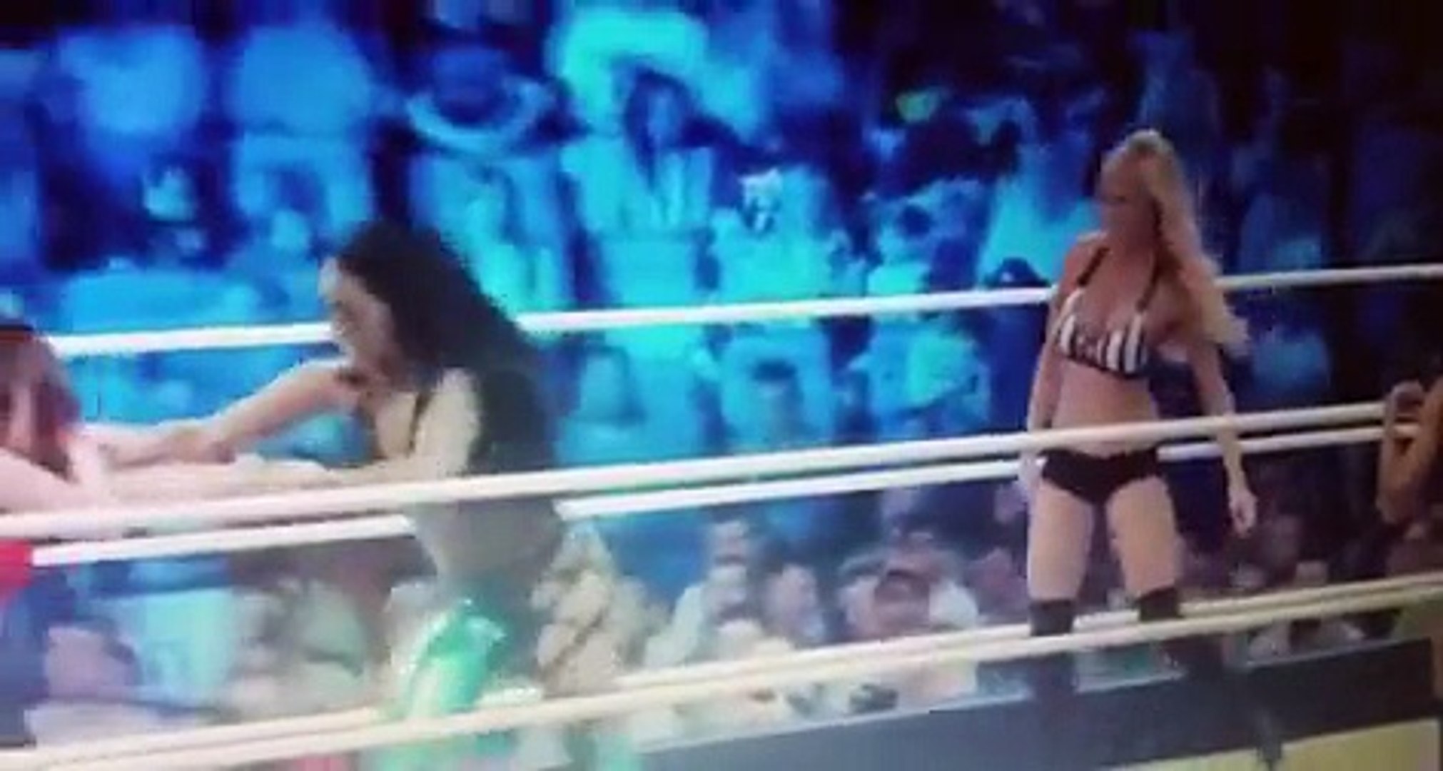 Summer Rae Wardrobe Malfunction Wwe Raw 14 November 2016 Video