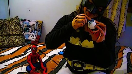 SPIDERBABY saves BATGIRL from Crazy KILLER CLOWN Superhero fight in REAL LIFE