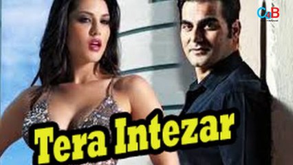 Sunny Leone Hot Bikini Scene in Tera Intezaar !