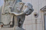 Arrancan el colmillo de El elefante de Bernini