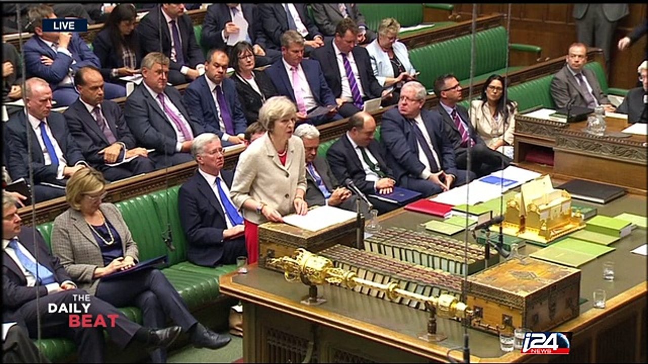 Europe Defense : proposed plan for joint HQ would oversee military and civilian operations