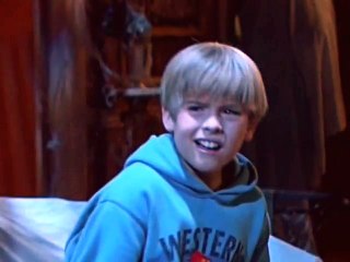 Disney Channel - Halloween 2010 Promo dutch