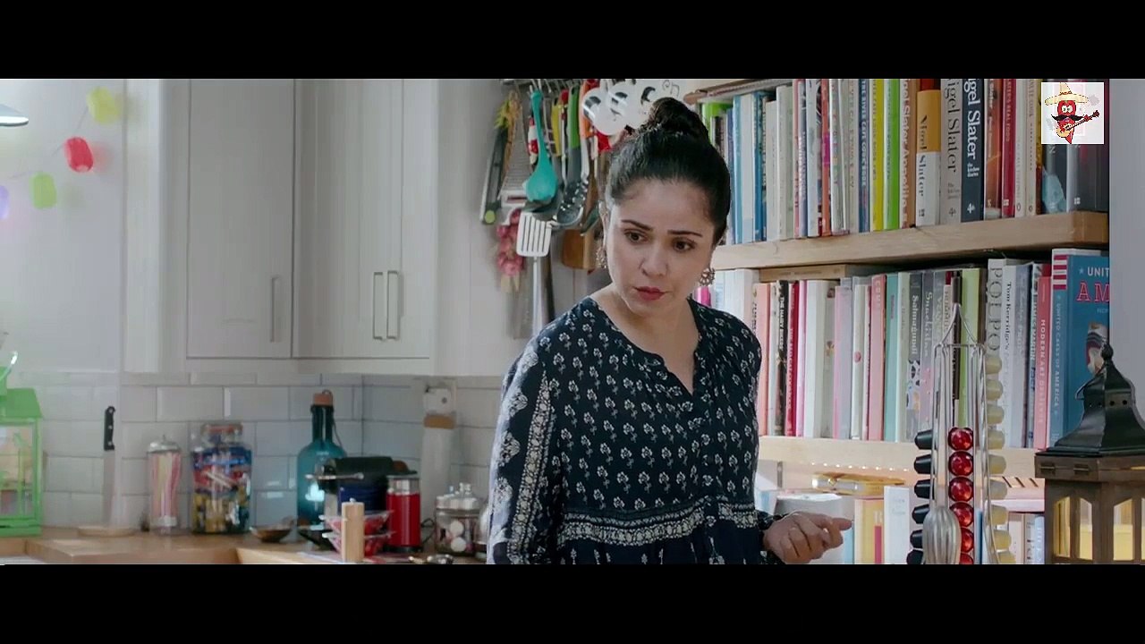 TUM BIN 2 Dialogue PROMO 4- Just Because Vo Pakistani Hai !! - YouTube