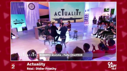 Roselyne Bachelot pousse la chansonnette avec Roberto Alagna !