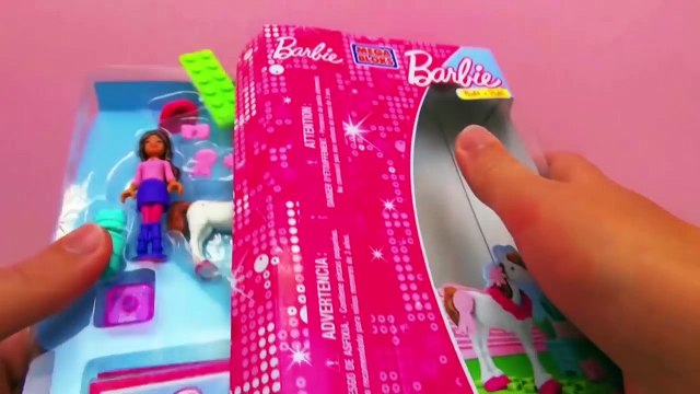 Barbie français – Barbie et chevaux Mega bloks et Style Pony Trainer Nikki 80236