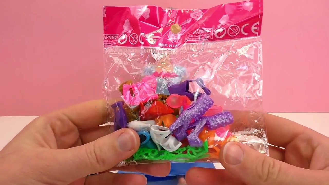 Barbie Cendrillon essaie 10 paires de chaussures   Cendrillon   Fun