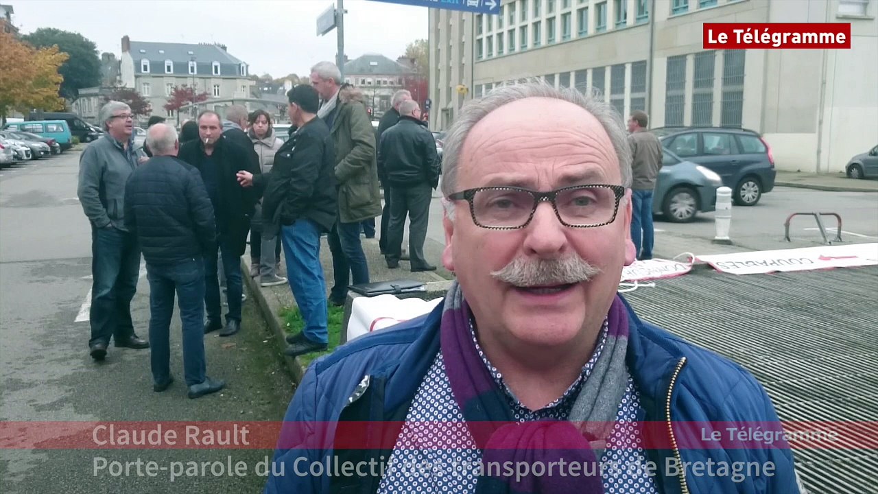Vannes. Des transporteurs routiers manifestent devant le tribunal