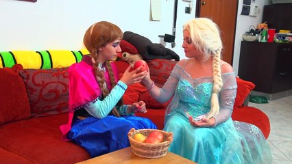 Frozen Elsa & Anna Are MINI! Spiderman Use Candy Spell w/ Hulk Supergirl Funny Superheroes Real Life