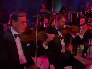 Yanni concert in 2009