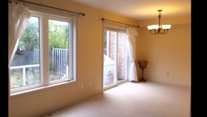 25 Autumnglen Rd in MARKHAM (Williamson Rd/16th Avenue)