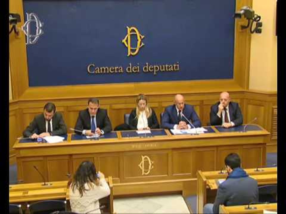 Roma - Legge di stabilità - Conferenza stampa di Fabio Rampelli (16.11.16)