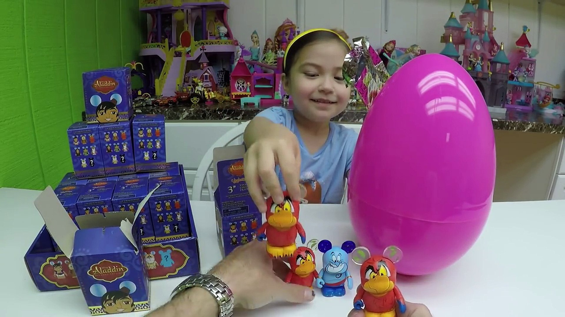 ⁣CUTE DISNEY ALADDIN SURPRISE TOYS + Huge Egg Surprise Opening Toy Surprises Princess Palace Pets