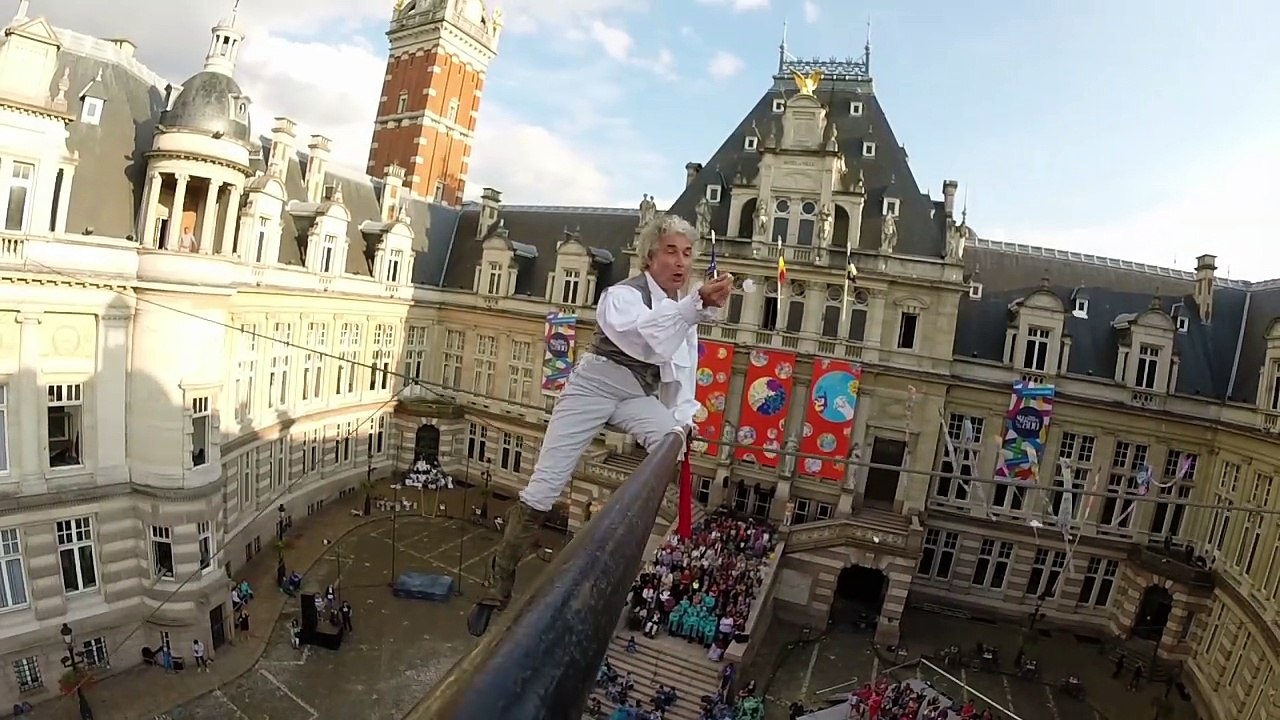 Denis JOSSELIN le funambule Saint-Gilles