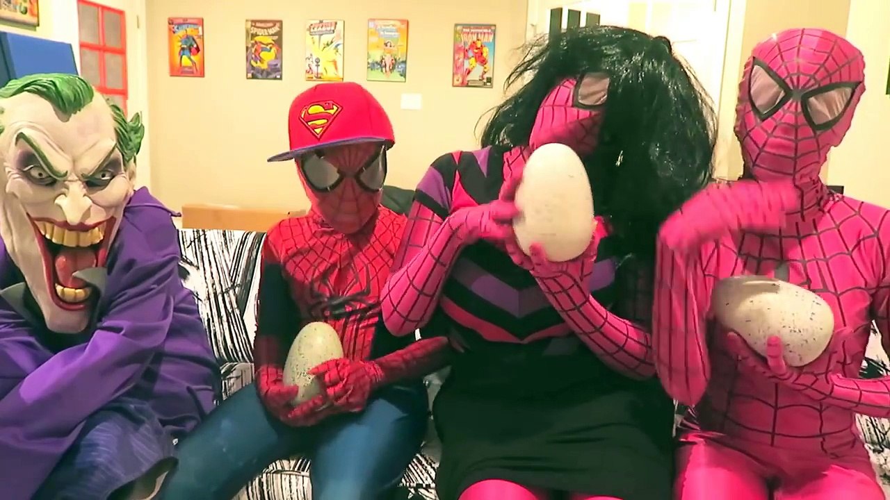 Hatchimals GIANT Surprise Egg ATTACKS Superhero Superstars - Spiderman vs Joker, Pink Spidergirl