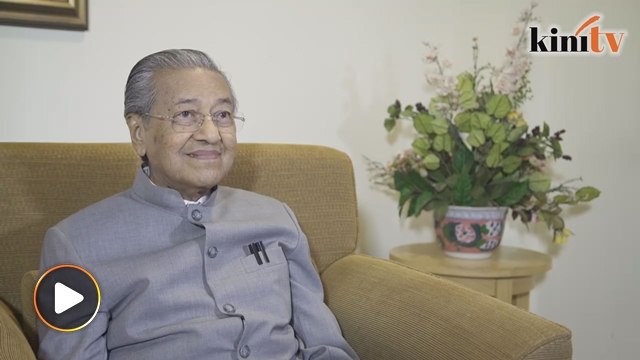 Mungkin 1 juta, 2 juta keluar, saya fikir akan mempunyai kesan kata Tun Mahathir