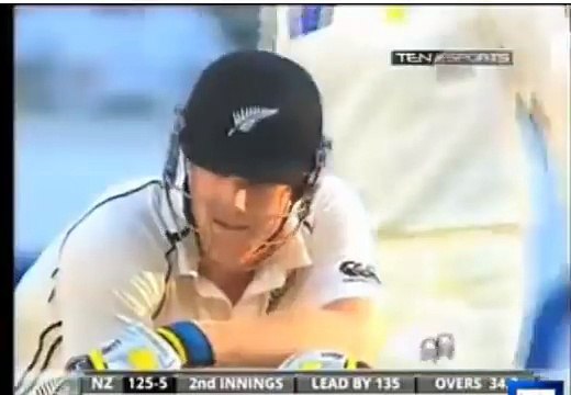 YASIR SHAH bowled Anderson YASIR SHAH Magical SPIN like SHANE WARNE