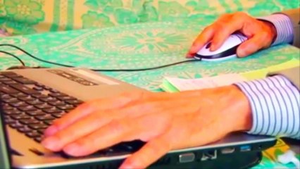 Meet the 71-Year-Old Counter-Strike Champ Taking the Internet by Storm _ Silver News