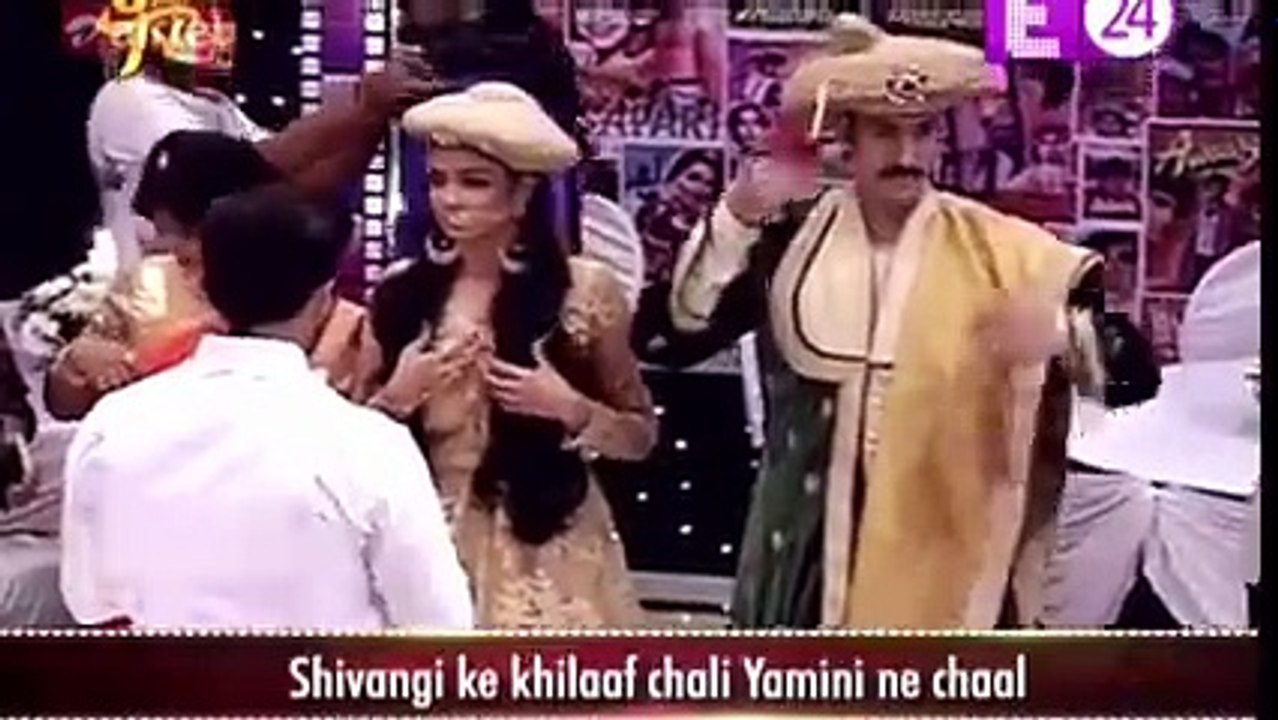 Naagin season 2 17th November 2016 News _ Shesha Huyi Yamini Ki Chaal Ka Shikaar ( 240 X 426 )