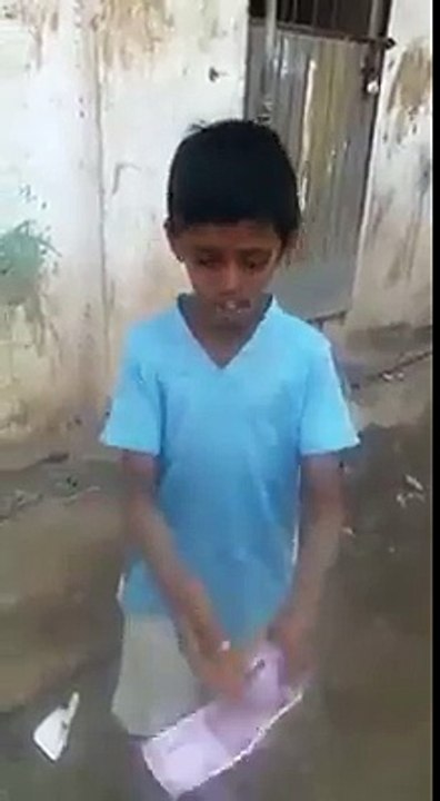 Is Indian Boy ne Modi ki Aisi Tesi ke ke rakh di. Ek bar zaror dekhen