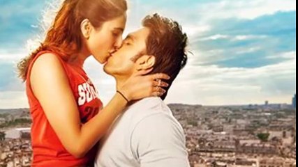 Listen what Ranveer has said about Vaani's kissing style