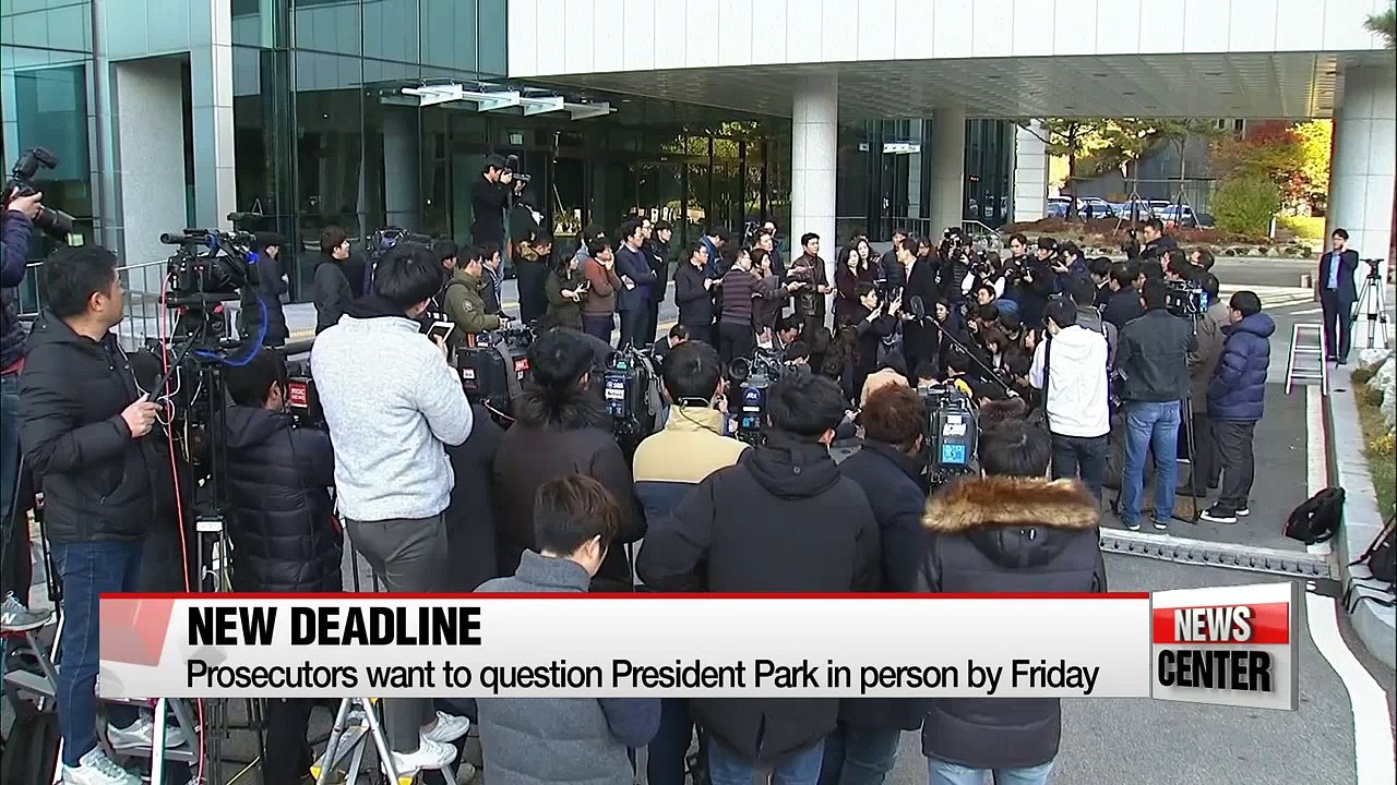 Prosecutors give President Park Friday deadline for questioning