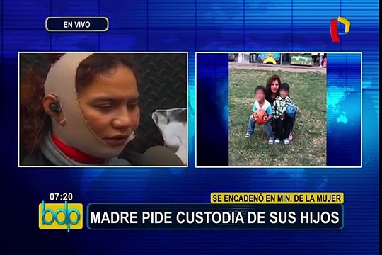 Centro de Lima: madre se encadena a rejas del Ministerio de la Mujer