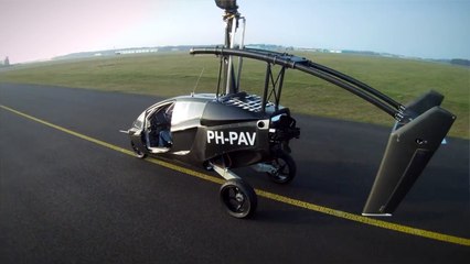 Questo scooter può viaggiare su strada e volare! Mai più code e ritardi al lavoro!