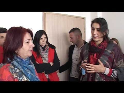 Ndihma nga nxënësit e Shkollës Fehmi Agani për Kqyrin e Kuq - Lajme