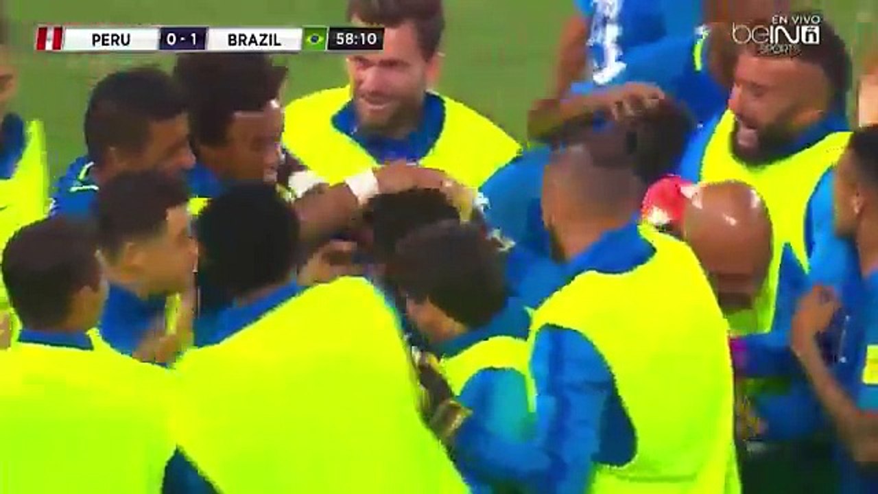 Peru_0_x_2_Brasil_-_GOLS_-_Eliminatórias_16_11_2016 football