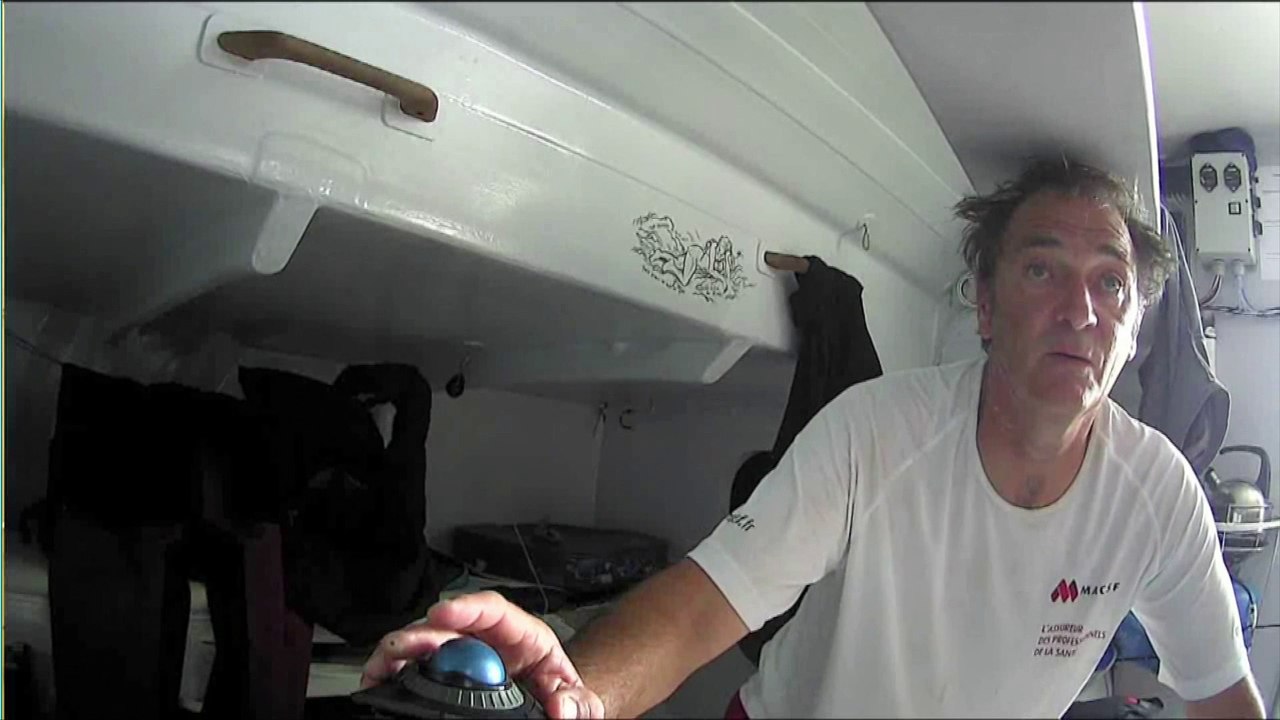 Première images de Bertrand De Broc / Vendée Globe