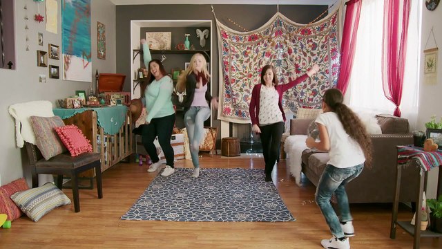 Dove Cameron, Christina Grimmie, Baby Kaely - What A Girl Is