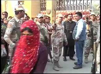 Mayor karachi waseem Akhtar released from jail