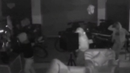 Cámaras de seguridad registran robo a un almacén en Otavalo