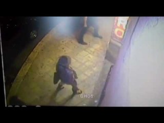 Lecce - Rissa a colpi di bastoni e cinghiate fra estremisti di CasaPound (11.11.16)