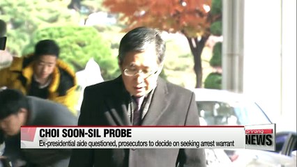 Former presidential economic chief returns home after 11-hour questioning