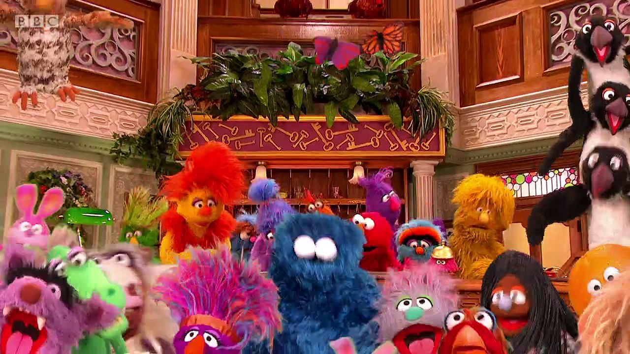 The Furchester Hotel . s01e11 . The Furchester Hoot-el . children story cartoon cBeebies