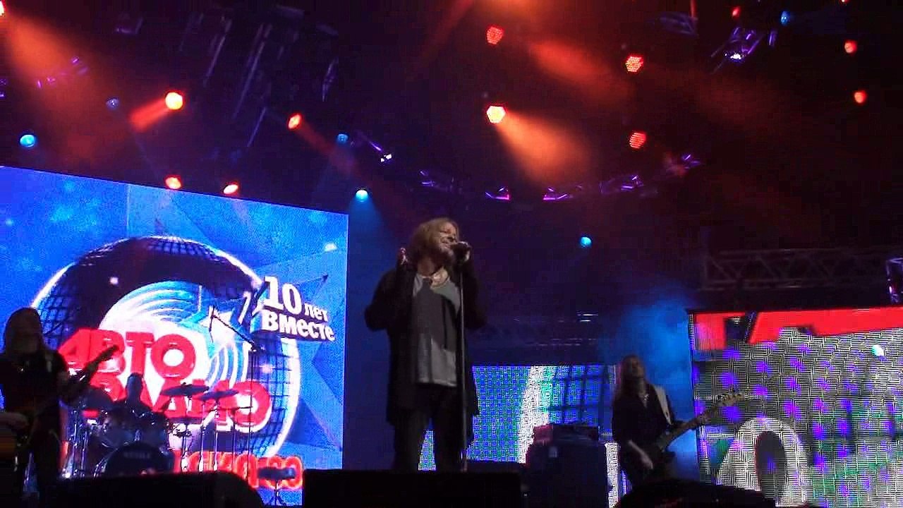 Владимир Пресняков - Белые цветы ("Дискотека 80-х" Авторадио 2011, Санкт-Петербург)