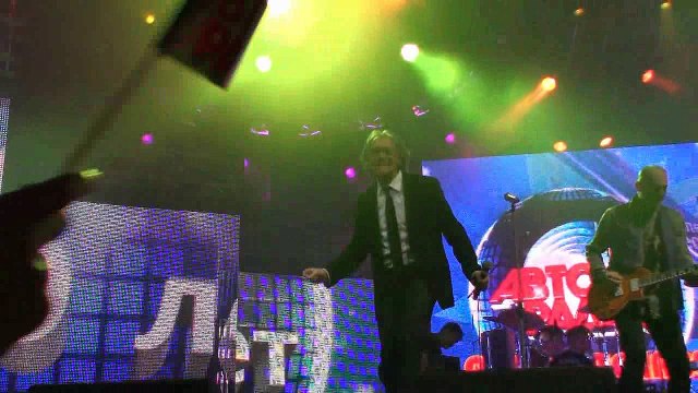 Riccardo Fogli - Compagnia ( Дискотека 80-х Авторадио 2011, Санкт-Петербург)