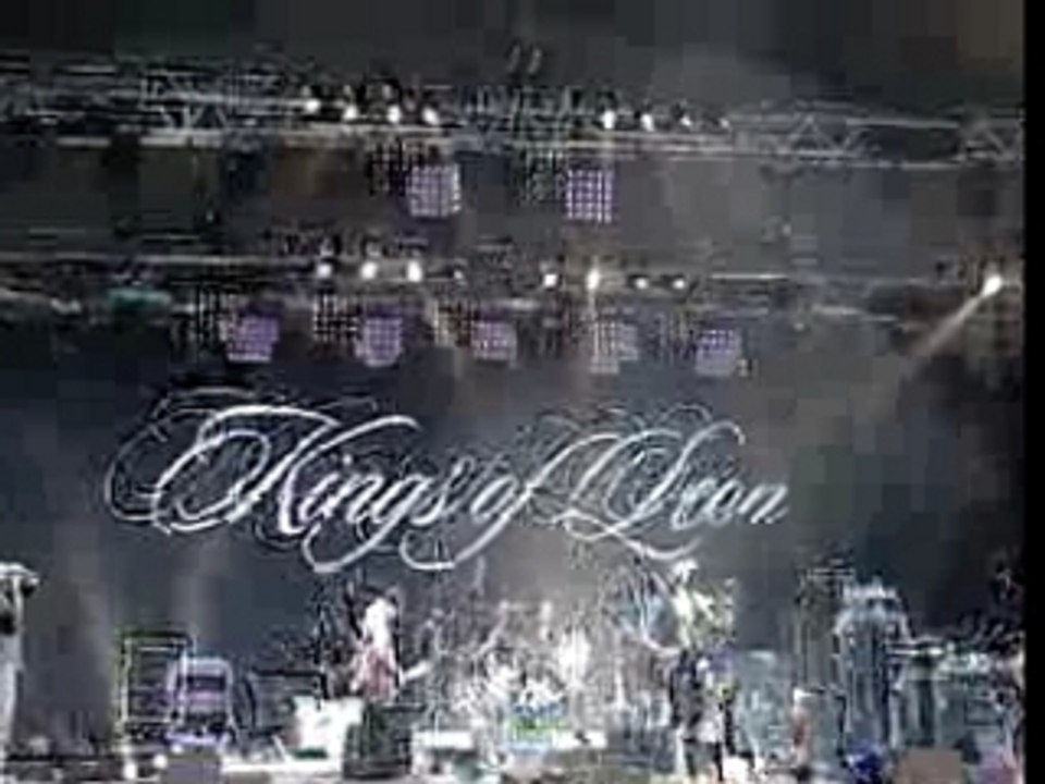 Kings of Leon - On Call Live at Rock en Seine 2007