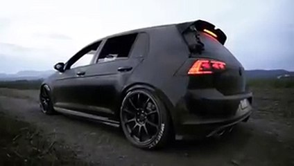 SAVAGE Black on Black Golf Mk7-R!