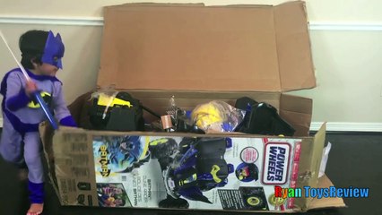 BATMAN BATMOBILE Power Wheels Batman 12V Dune Racer Powered Ride On Car for Kids Unboxing and Riding