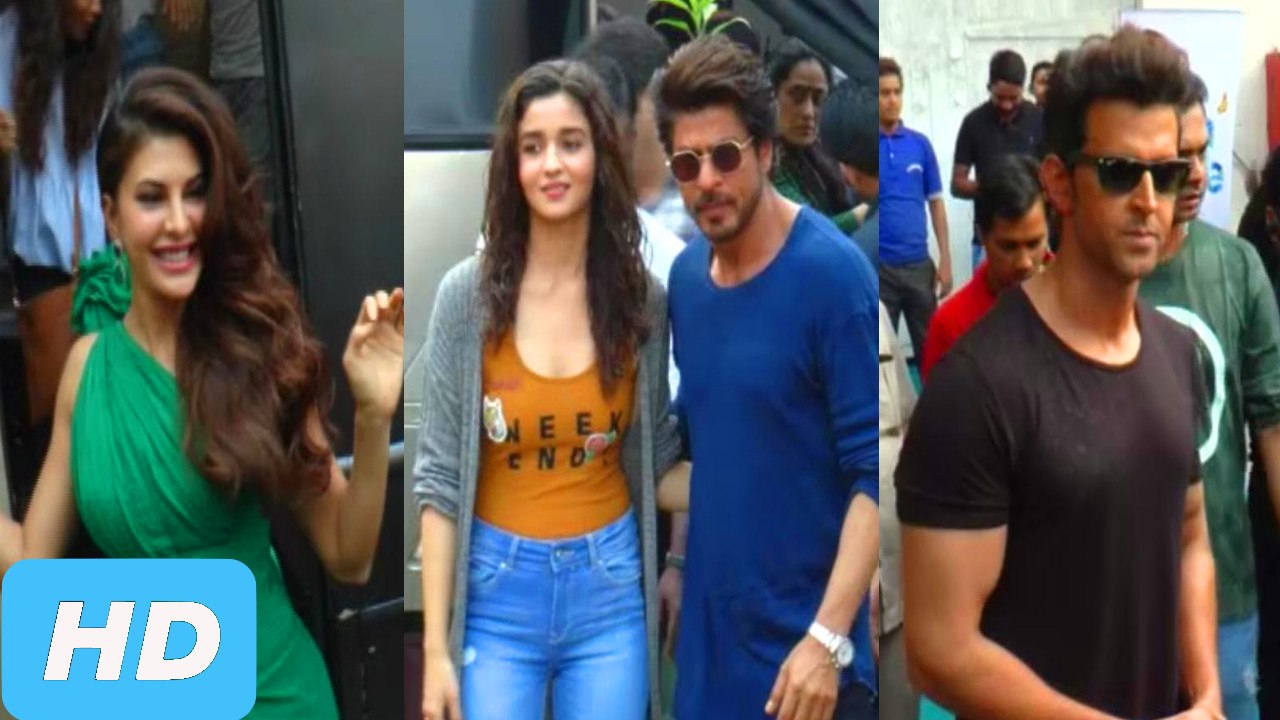 Jacqueline Fernandez, Alia Bhatt, Shahrukh Khan And Hrithik Roshan Mobbed By Paparazzi