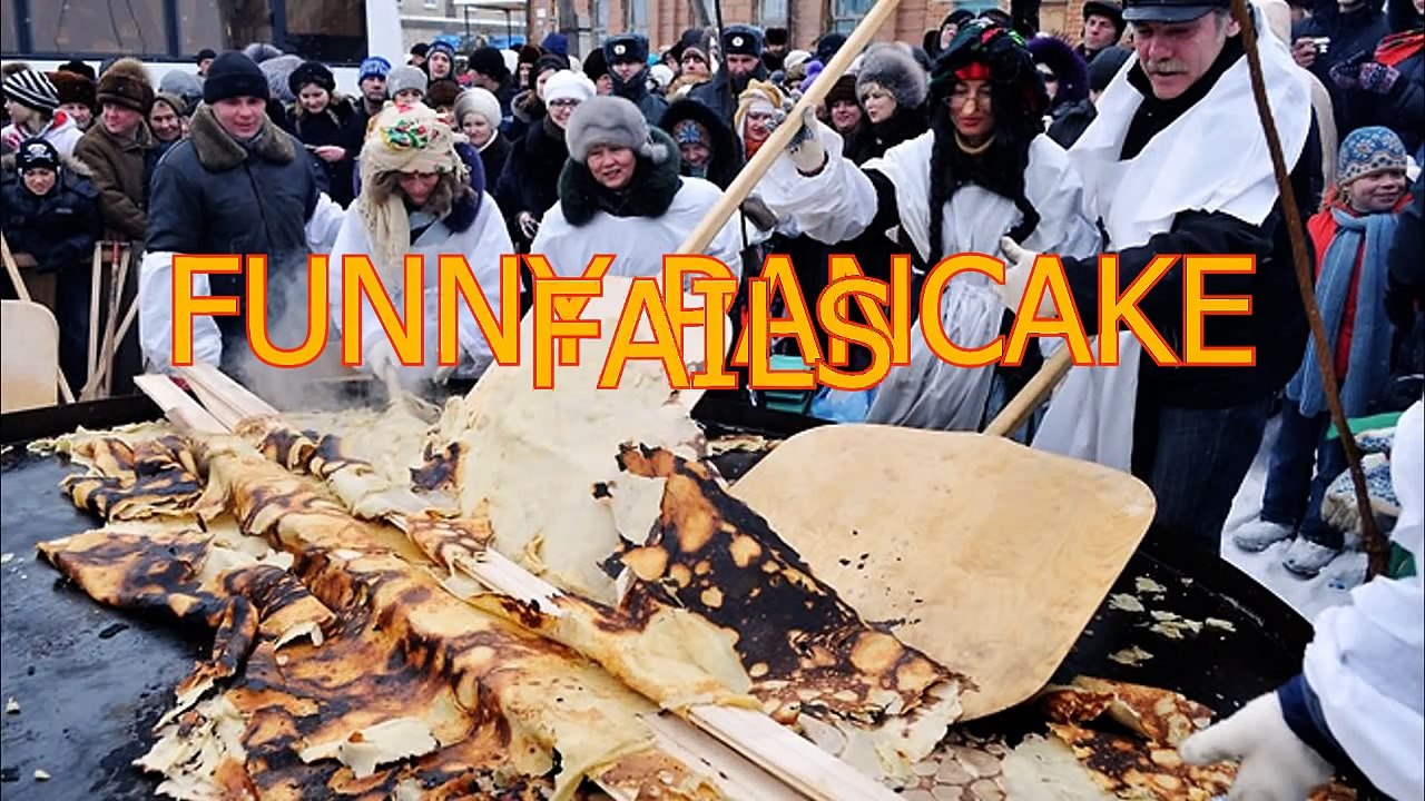 Making pancakes can be tough - Fail compilation